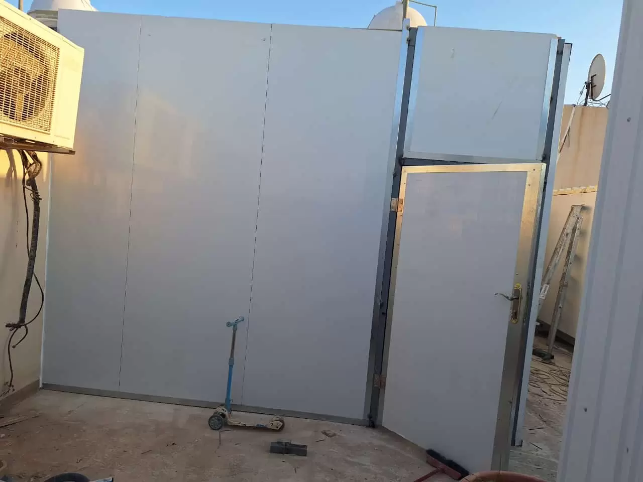 ساندوتش بانل ساندوتش بانل