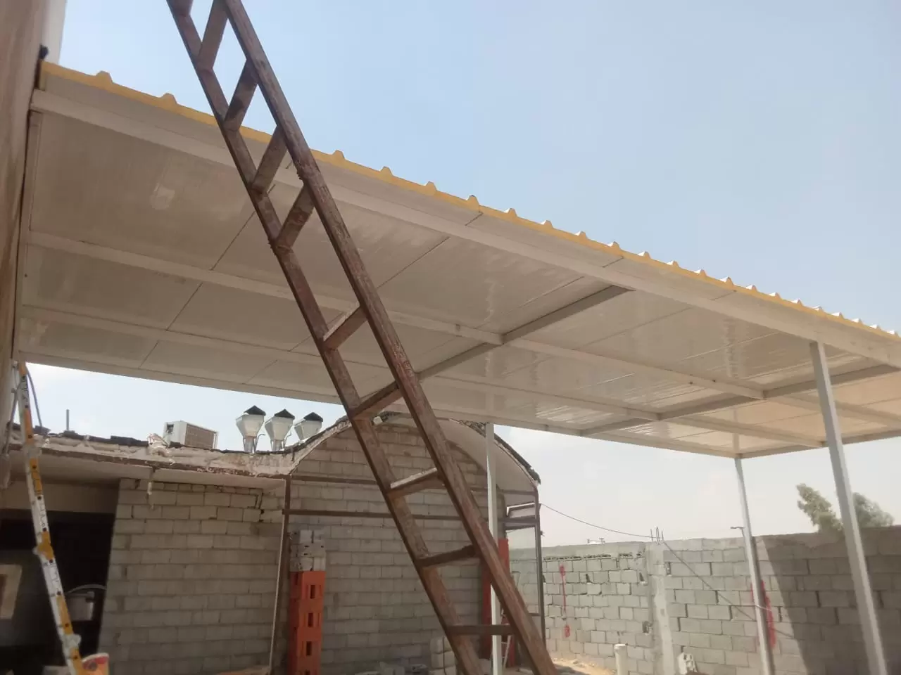 ساندوتش بانل ساندوتش بانل